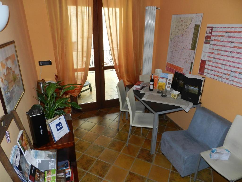 L'Angolo Di Rosina Novello Exterior foto